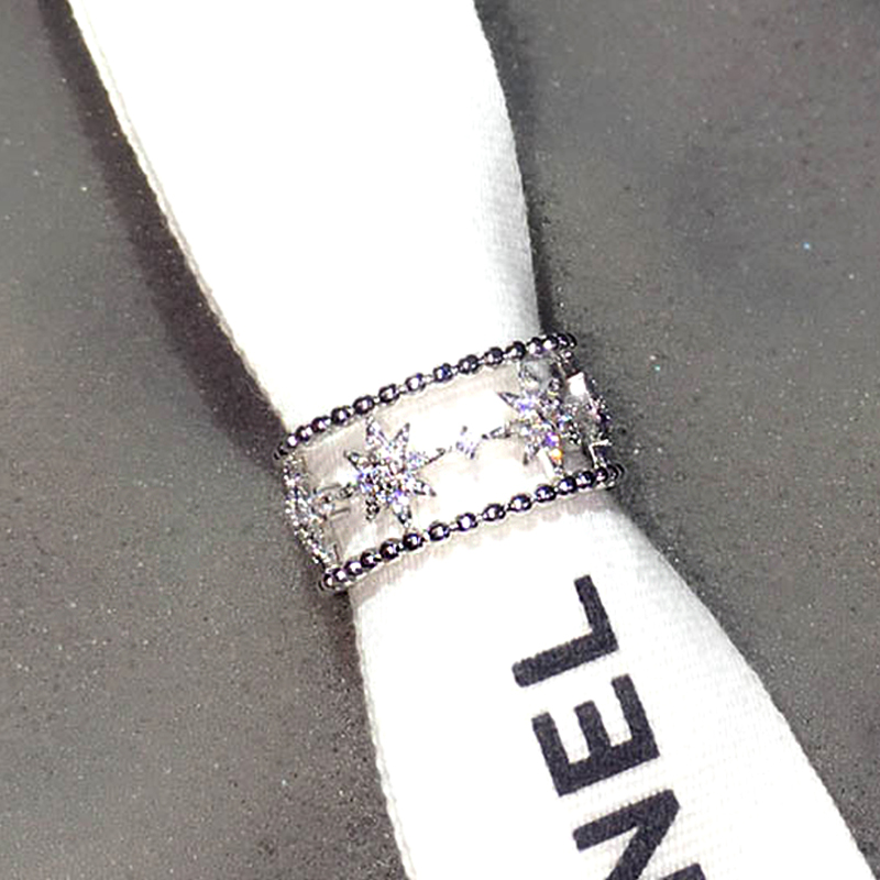 NEW ARRIVAL Korean Super Micro - Wedding Superstar 리뷰 및 가격
