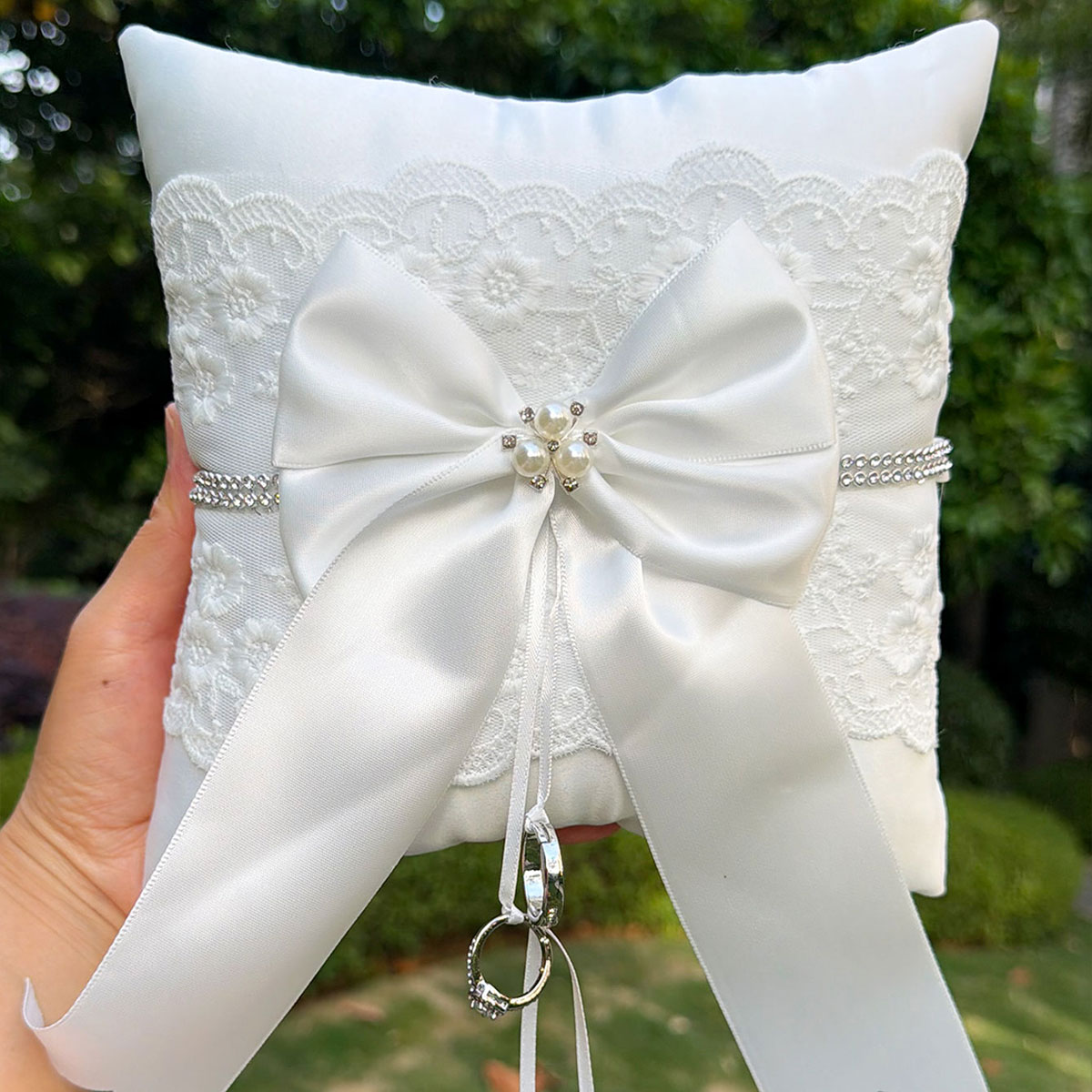 White Lace Wedding Ring Pillow - Ring Bearer Pillow 리뷰 및 가격