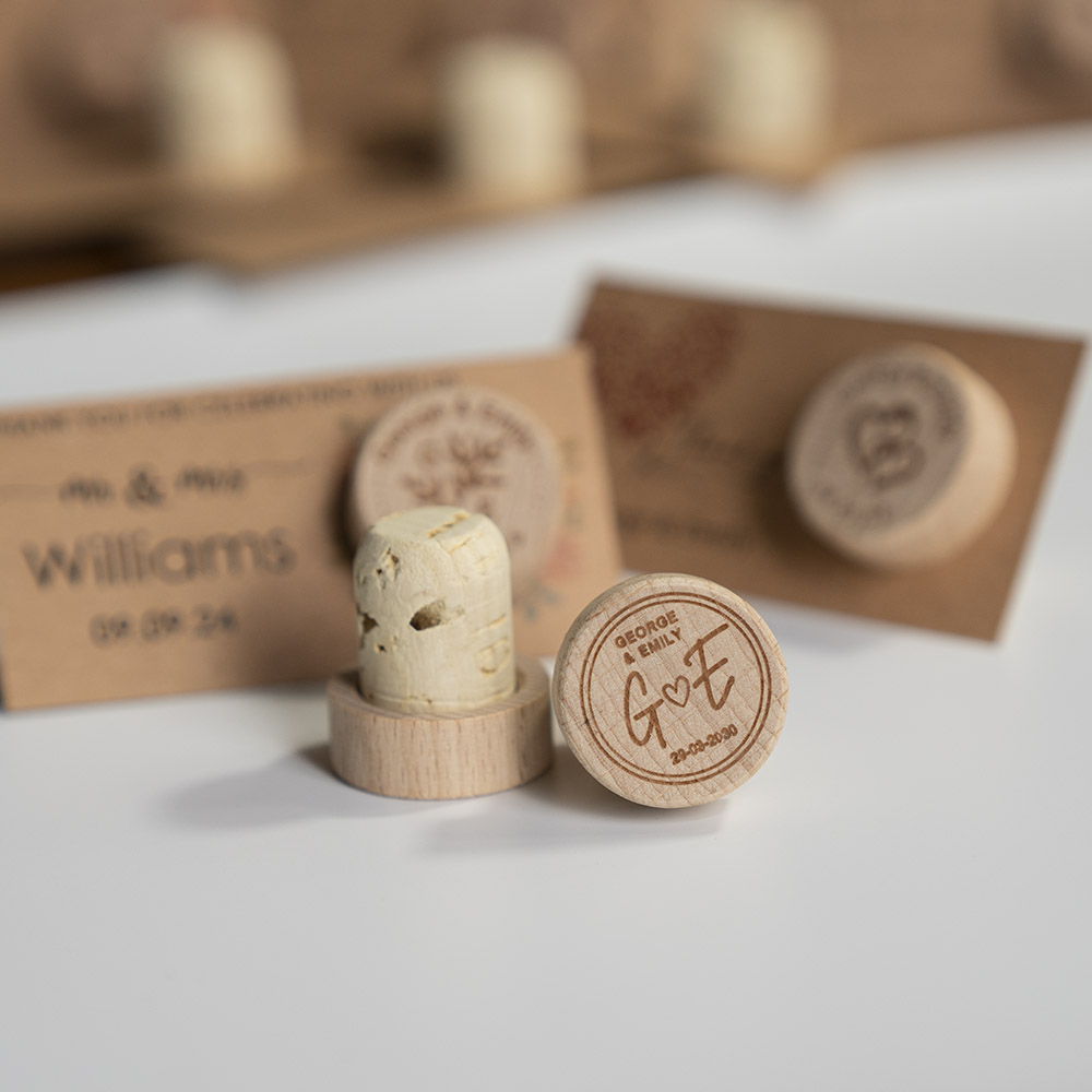 Personalized Gift Wine Bottle  - Wedding Supply List 리뷰 및 가격