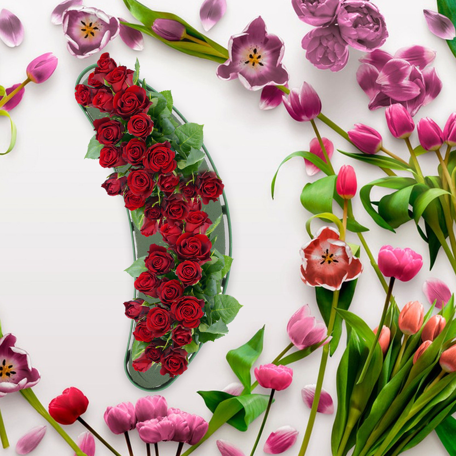 Crescent Shaped Floral Arrange - Wedding Floral Supply 리뷰 및 가격